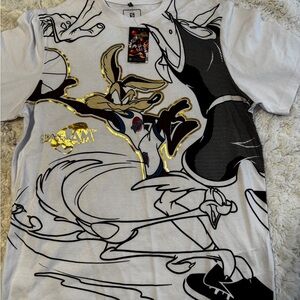 Southpole with and gold Space Jam wil E coyote